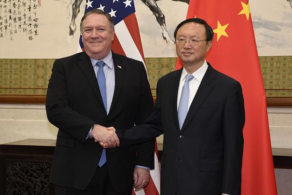 东胜区晚上小巷子