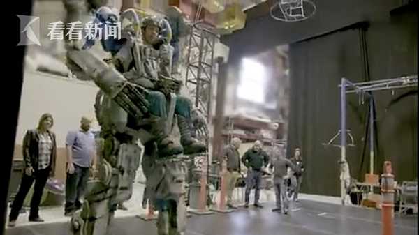 宁乡美团特殊女骑手外卖的学生(最美美团女骑手)