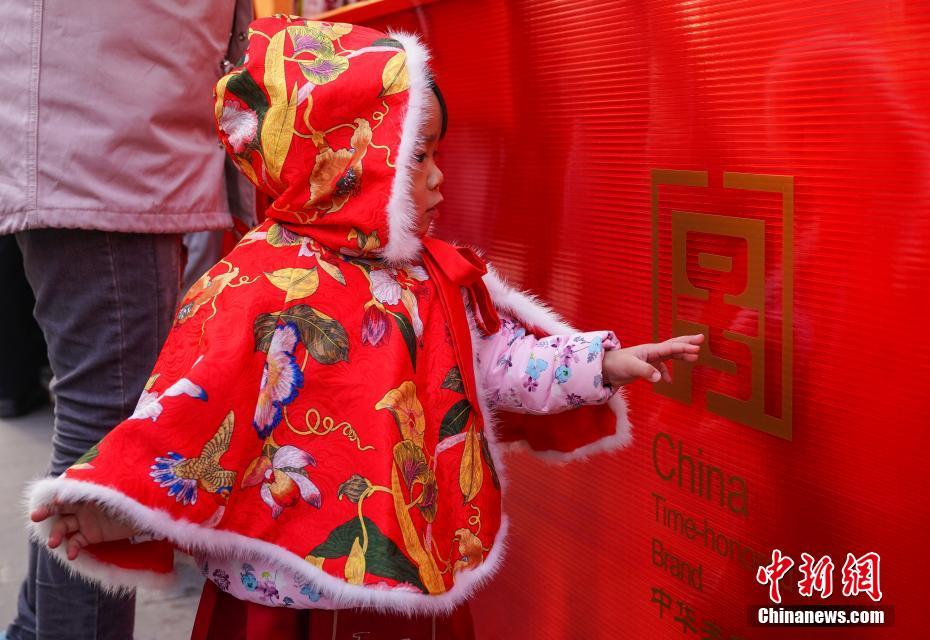 郑州衣服批发市场大学生